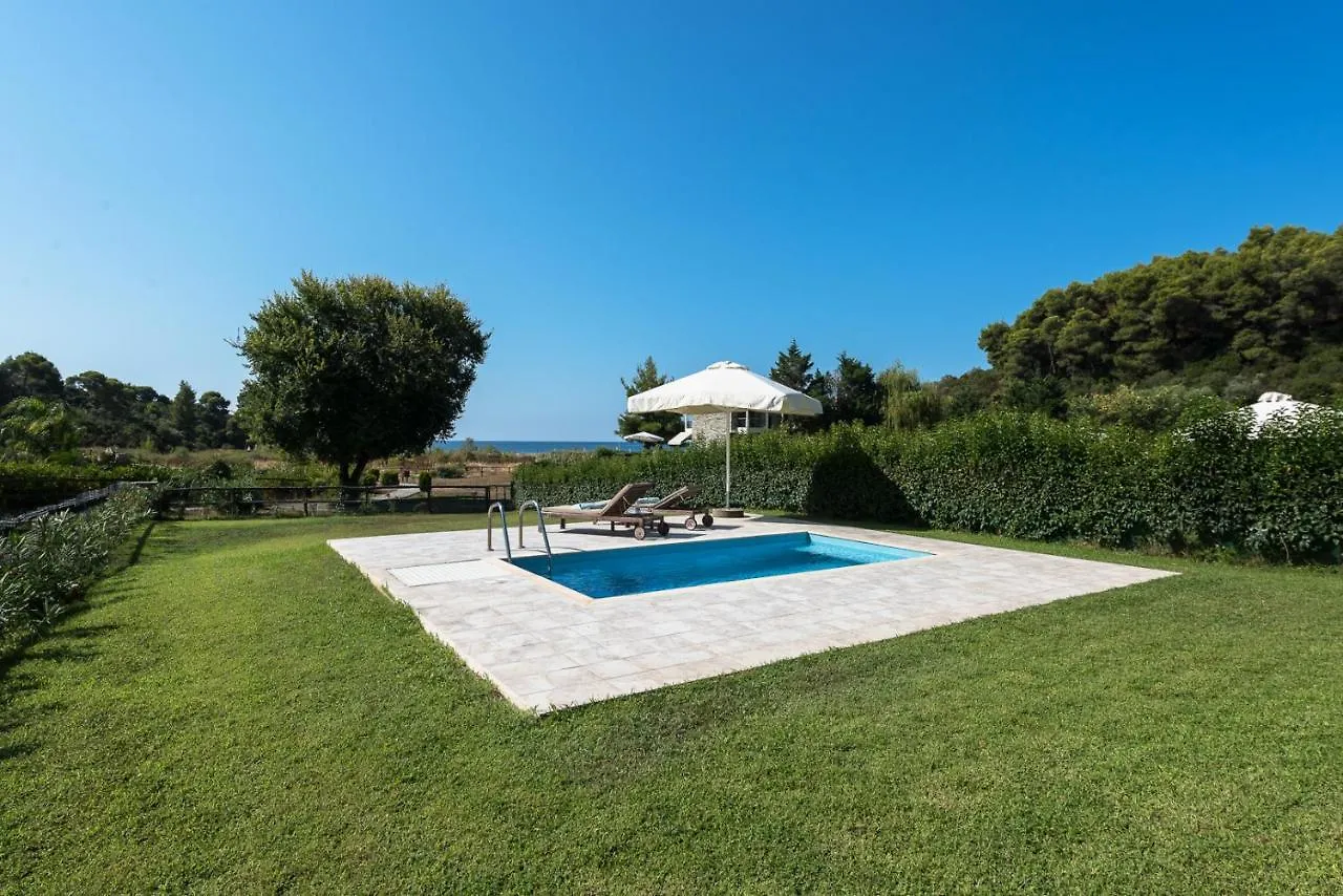 Azapiko Dream Villa By Luxlikehome Ladhokopana